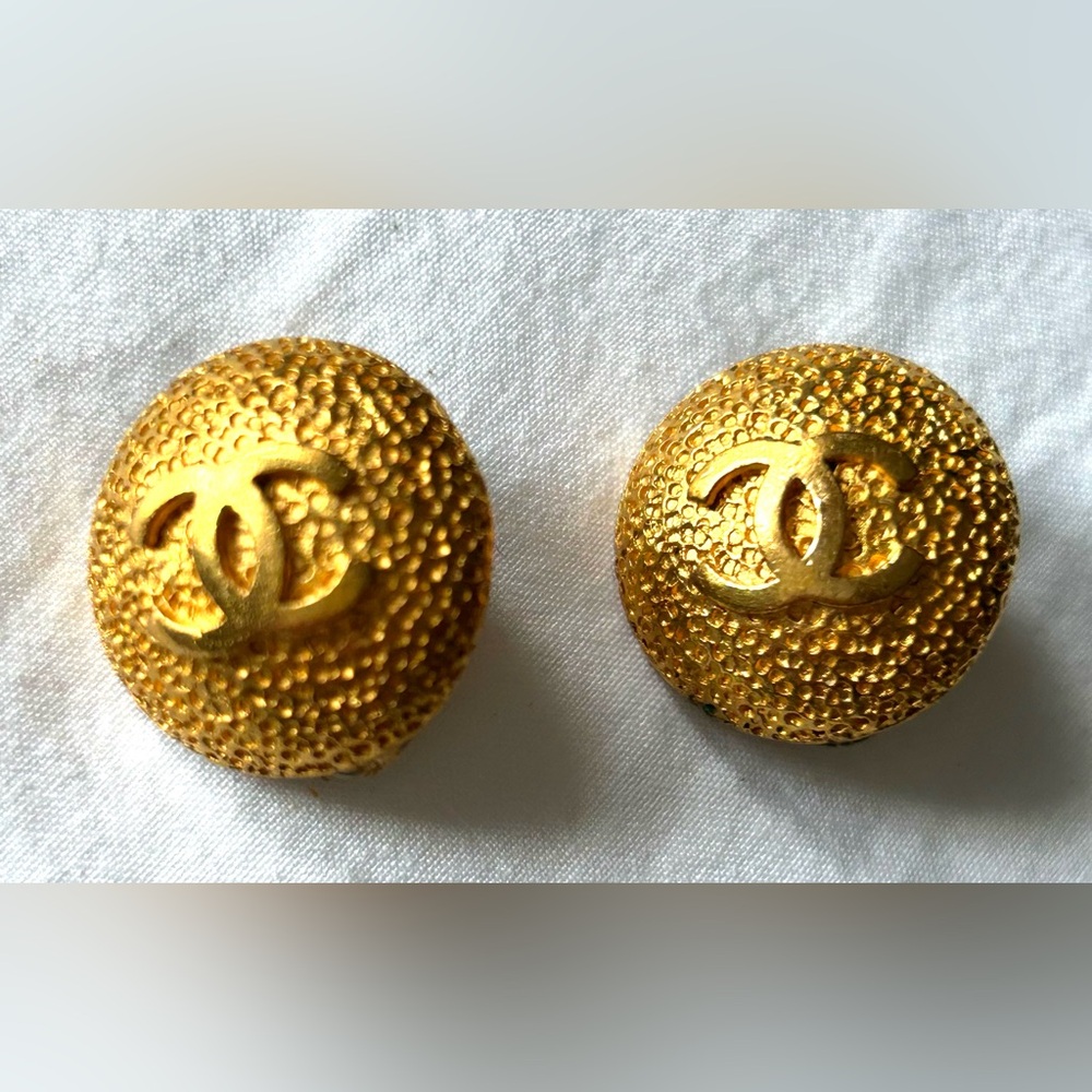 CHANEL Gold Textured Classic Clip On Earrings